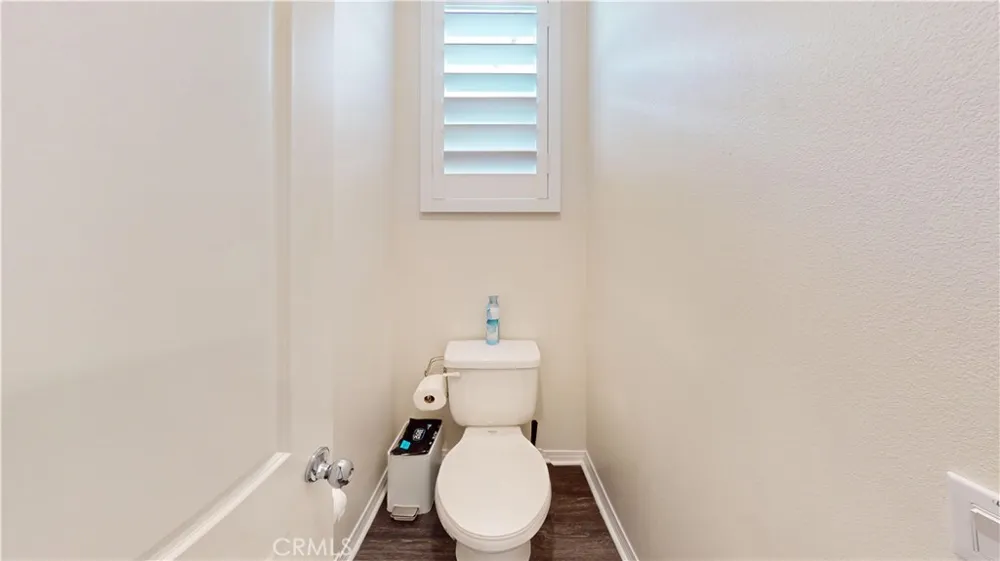 5011 Vanderham Way Jurupa Valley, CA 91752