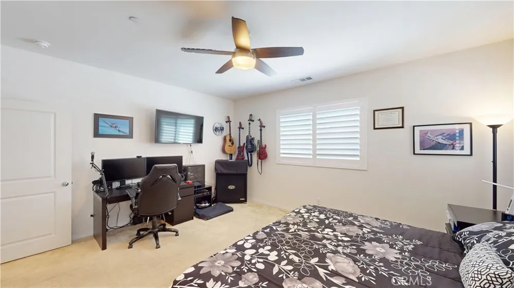 5011 Vanderham Way Jurupa Valley, CA 91752