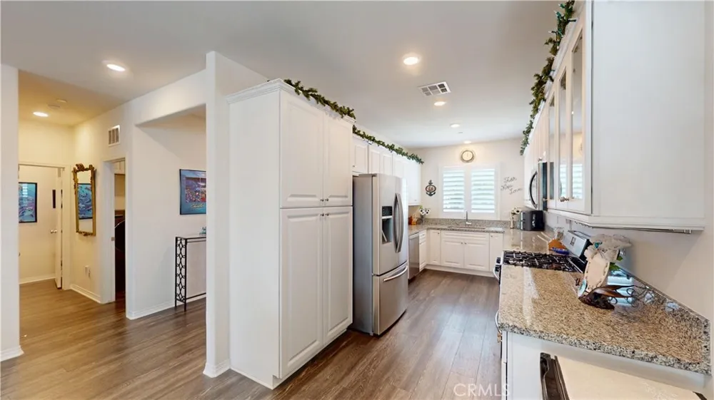 5011 Vanderham Way Jurupa Valley, CA 91752