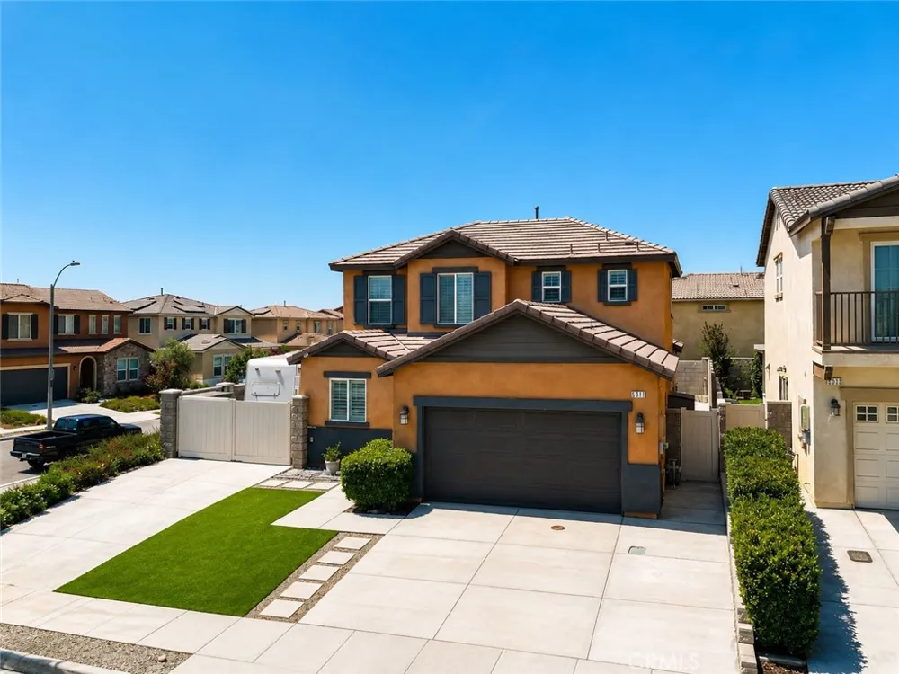 5011 Vanderham Way Jurupa Valley, CA 91752
