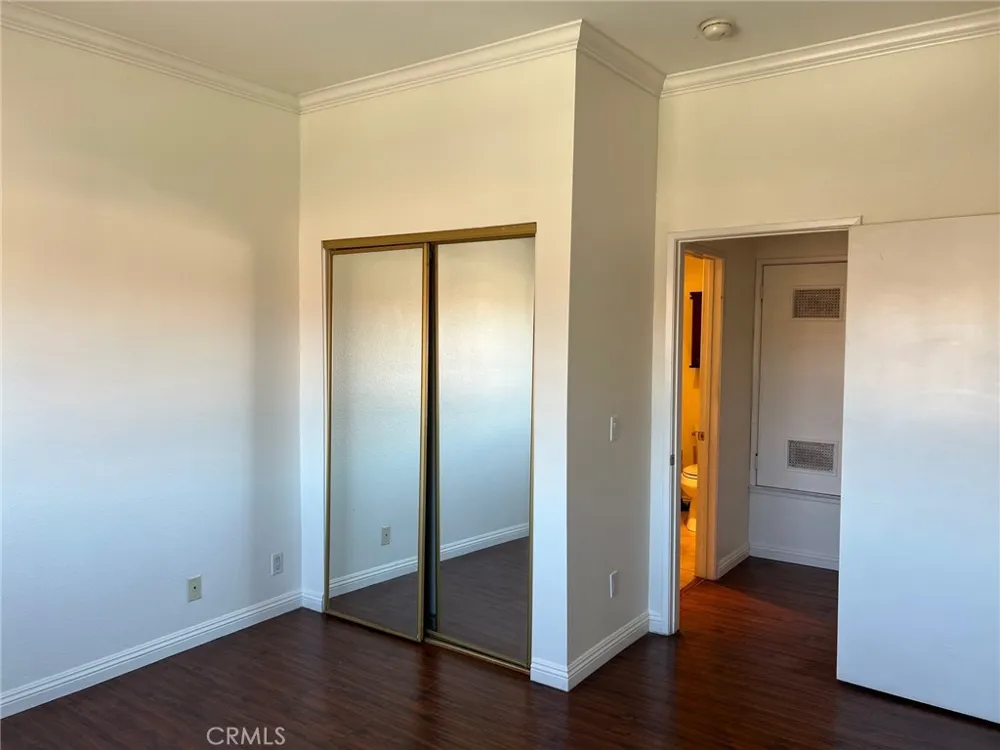 10943 Laurel Canyon #C-20 San Fernando, CA 91340