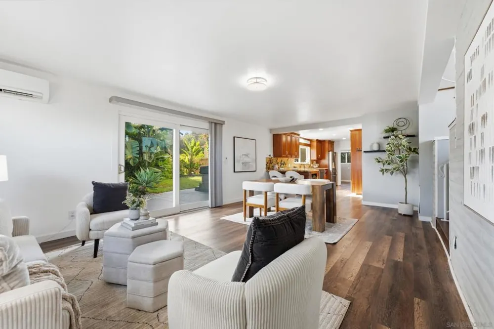 9332 Golondrina La Mesa, CA 91941