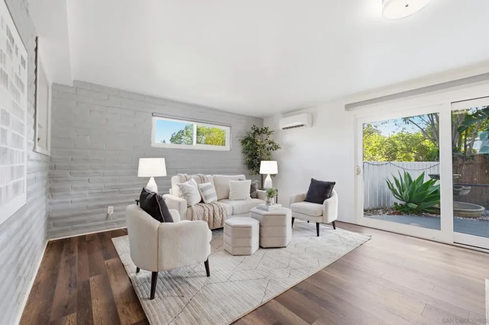 9332 Golondrina La Mesa, CA 91941
