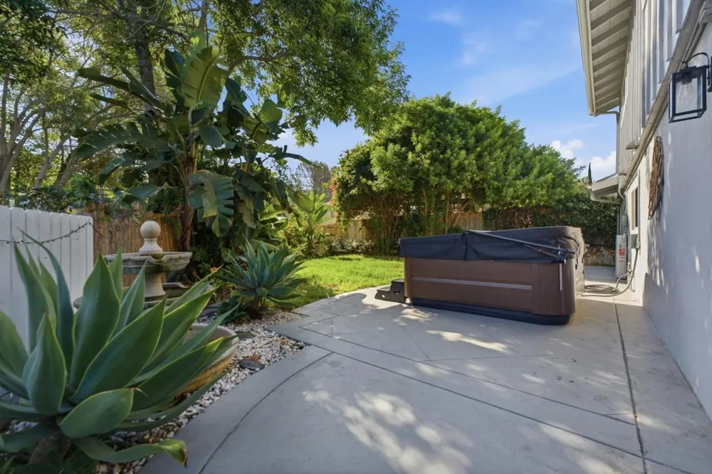 9332 Golondrina La Mesa, CA 91941