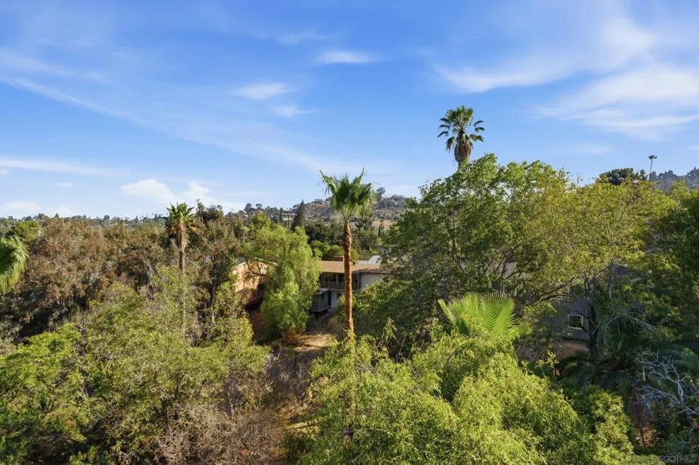 9332 Golondrina La Mesa, CA 91941