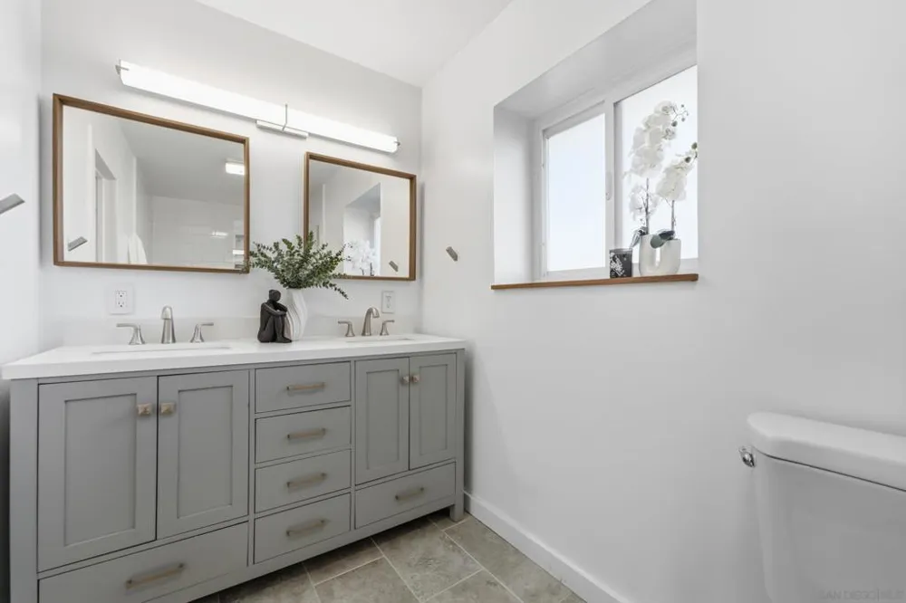 9332 Golondrina La Mesa, CA 91941