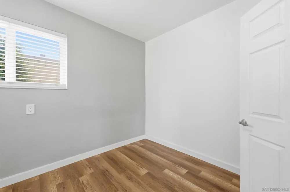 9332 Golondrina La Mesa, CA 91941