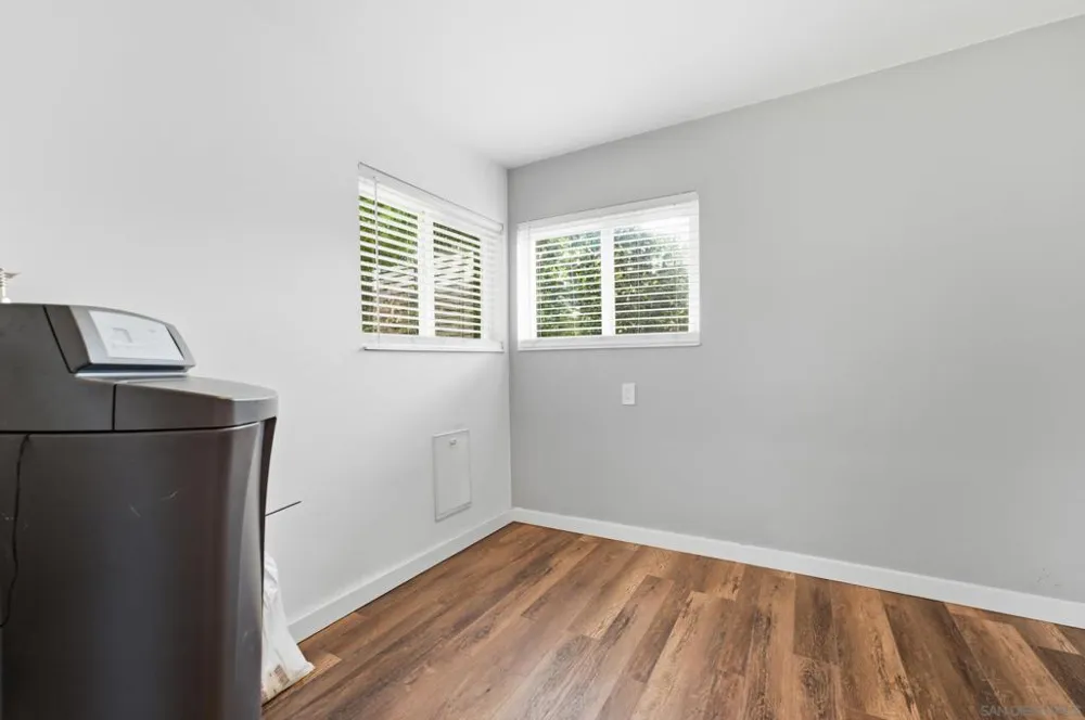 9332 Golondrina La Mesa, CA 91941