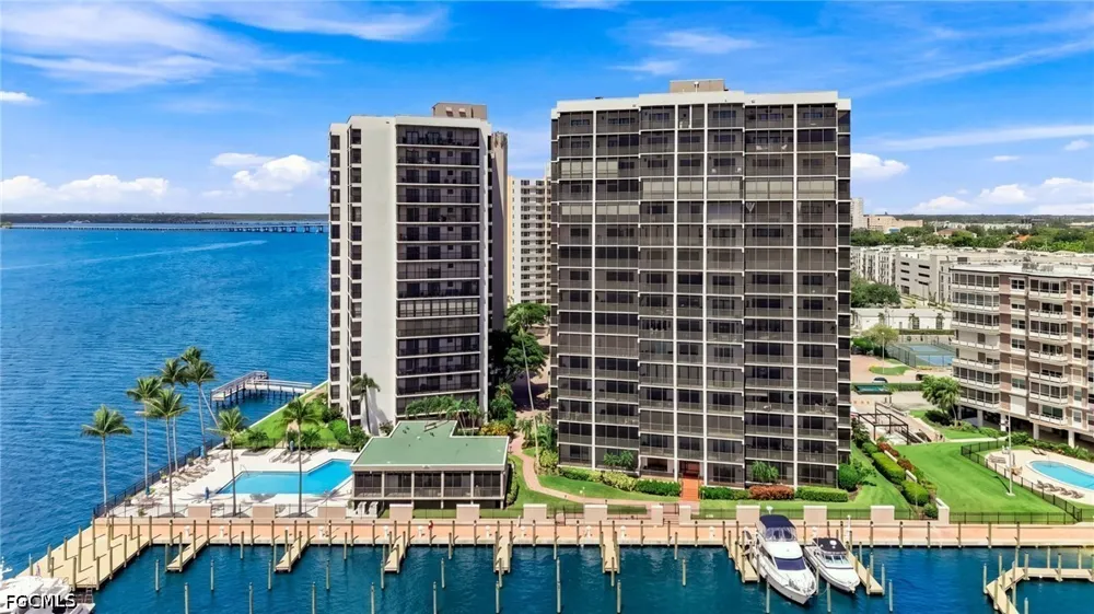 Virginia Avenue #101 Fort Myers, FL 33901