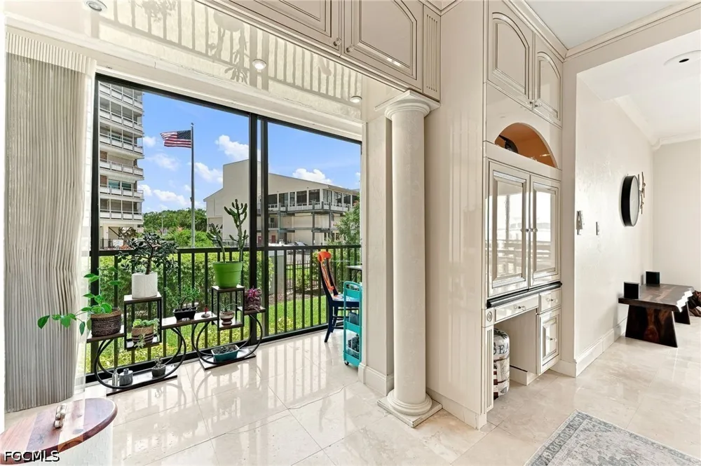 Virginia Avenue #101 Fort Myers, FL 33901