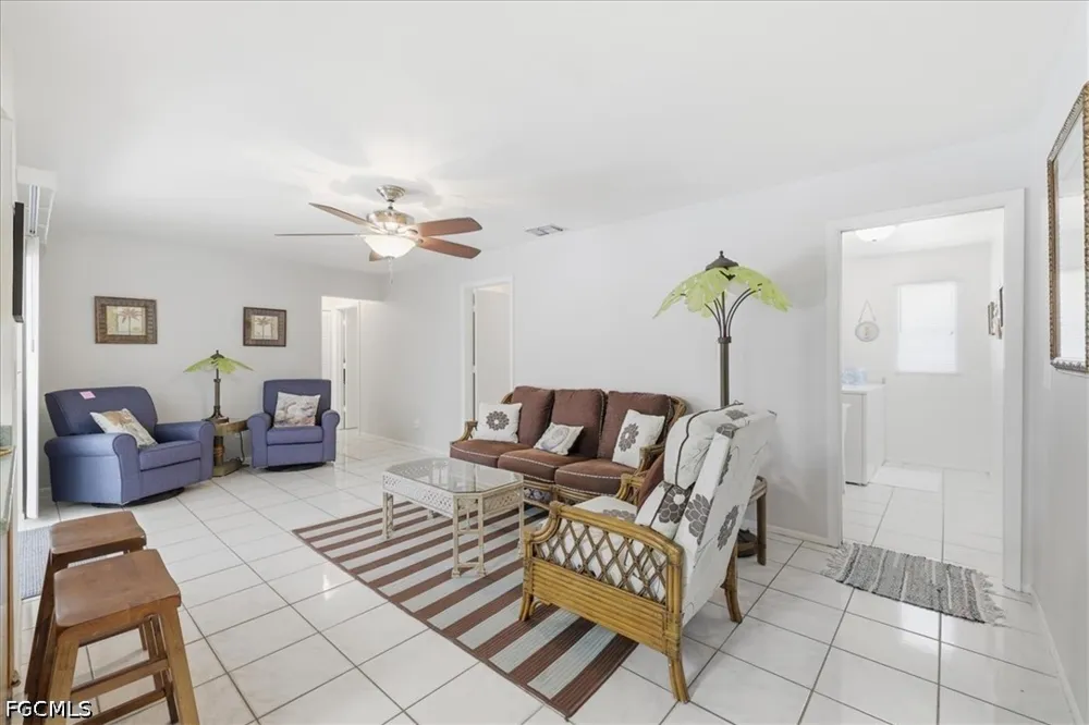 SE 2nd Avenue Cape Coral, FL 33904