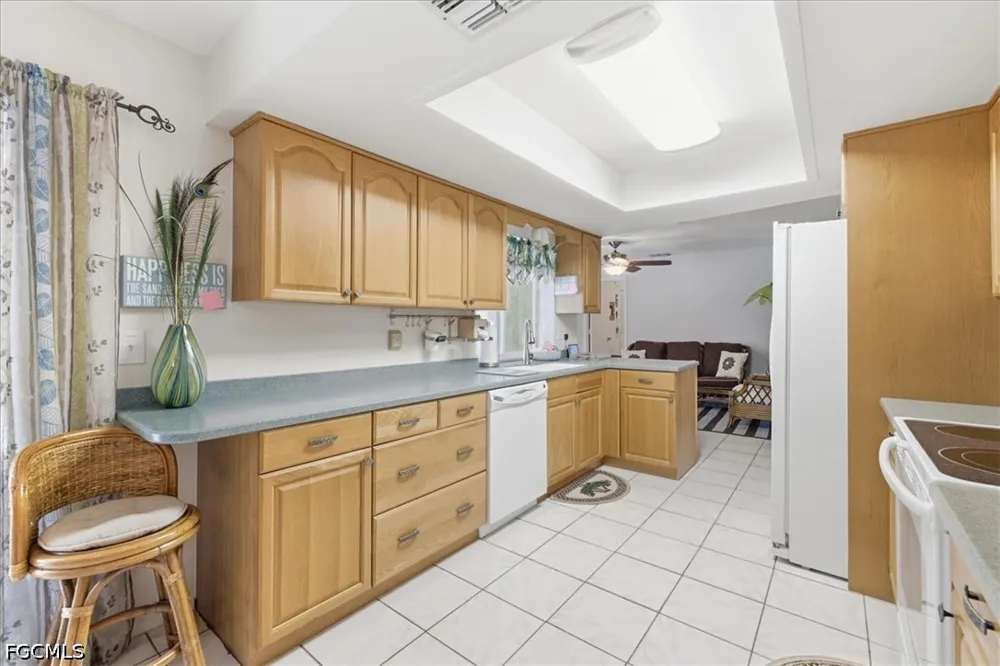 SE 2nd Avenue Cape Coral, FL 33904