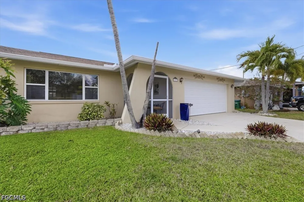 SE 2nd Avenue Cape Coral, FL 33904