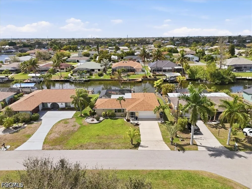 SE 2nd Avenue Cape Coral, FL 33904