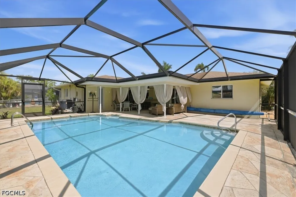 SE 2nd Avenue Cape Coral, FL 33904