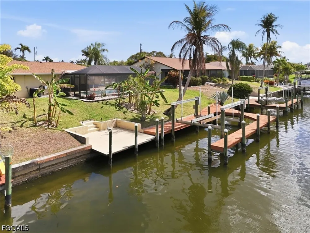 SE 2nd Avenue Cape Coral, FL 33904