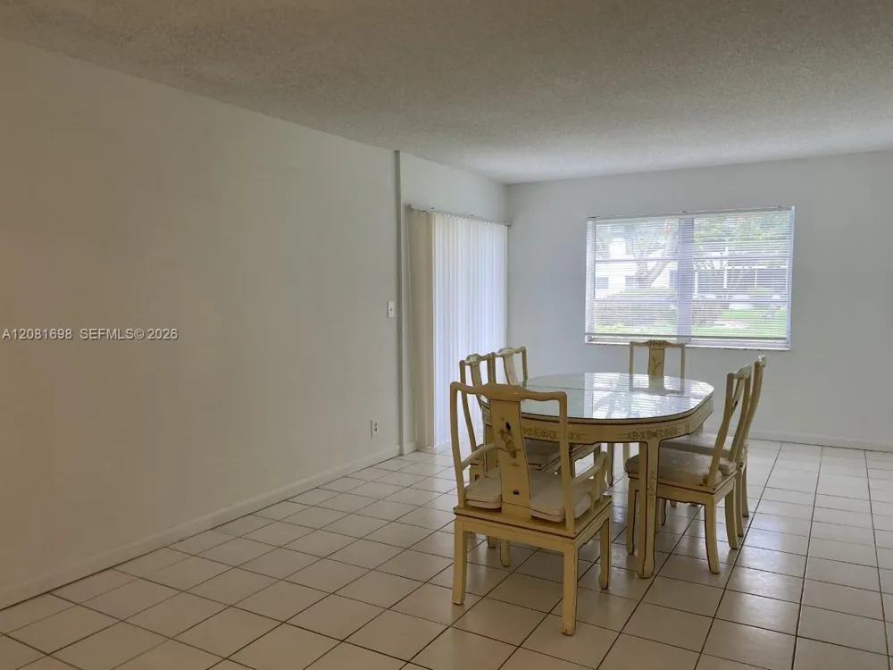6505 Winfield Blvd #B-25 Margate, FL 33063