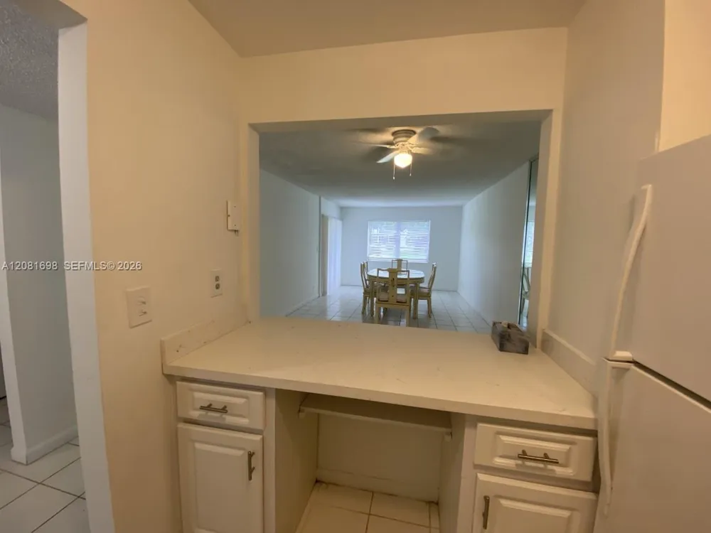 6505 Winfield Blvd #B-25 Margate, FL 33063