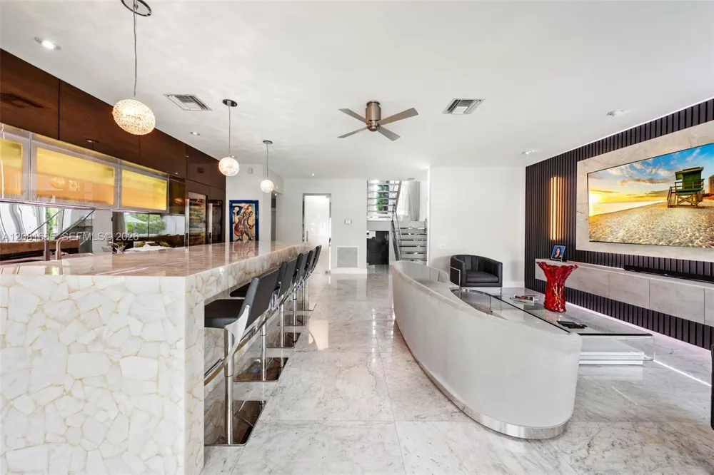 6944 Sunrise Ter Coral Gables, FL 33133