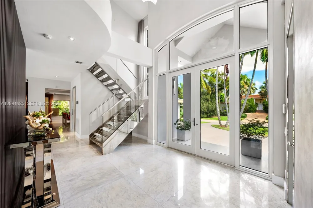 6944 Sunrise Ter Coral Gables, FL 33133