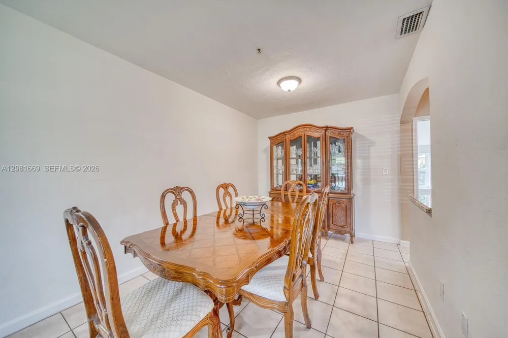 3435 SW 73rd Ave Rd Miami, FL 33155