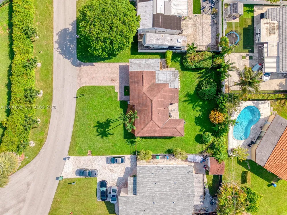 3435 SW 73rd Ave Rd Miami, FL 33155