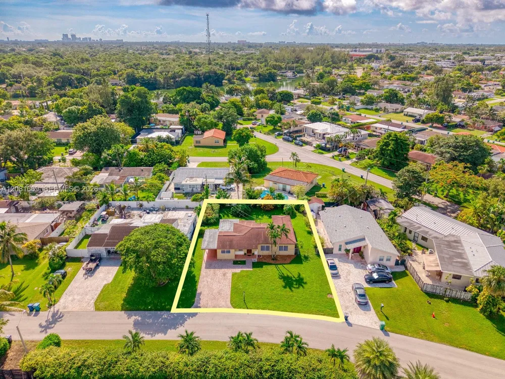 3435 SW 73rd Ave Rd Miami, FL 33155