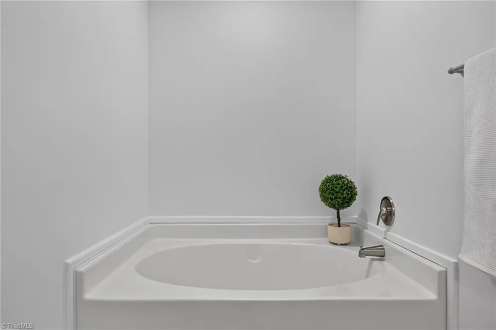 445 Kindley Road Thomasville, NC 27360