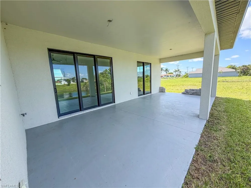 2102 NW 6th Place Cape Coral, FL 33993