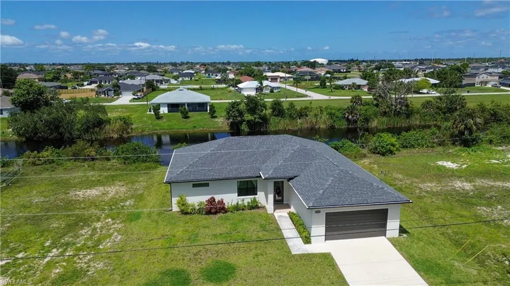 2102 NW 6th Place Cape Coral, FL 33993