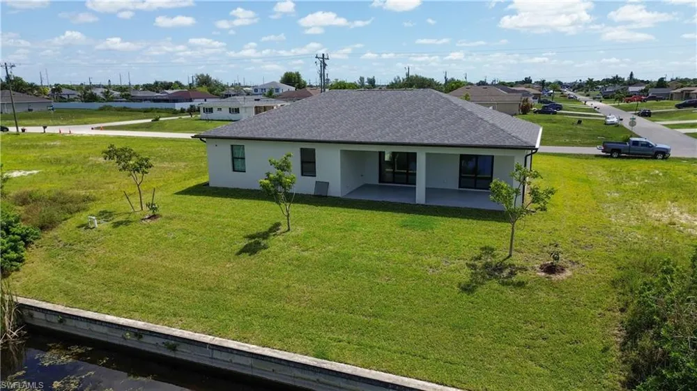 2102 NW 6th Place Cape Coral, FL 33993