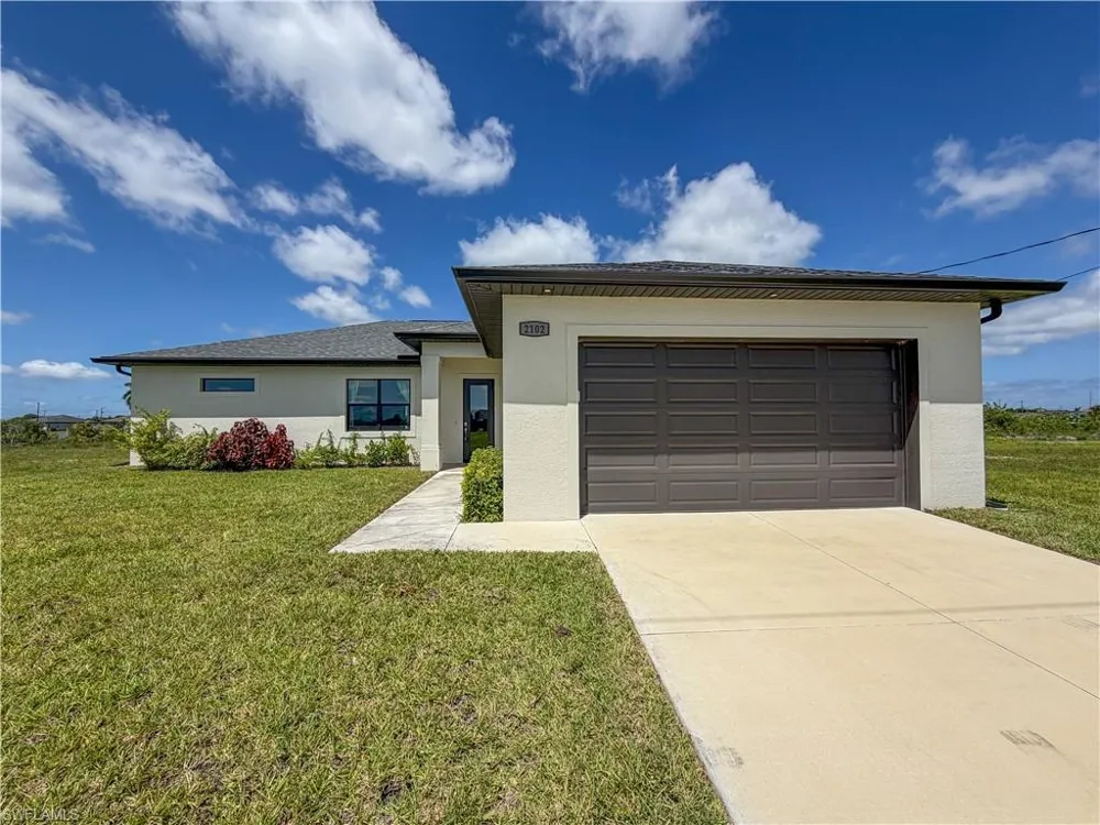 2102 NW 6th Place Cape Coral, FL 33993
