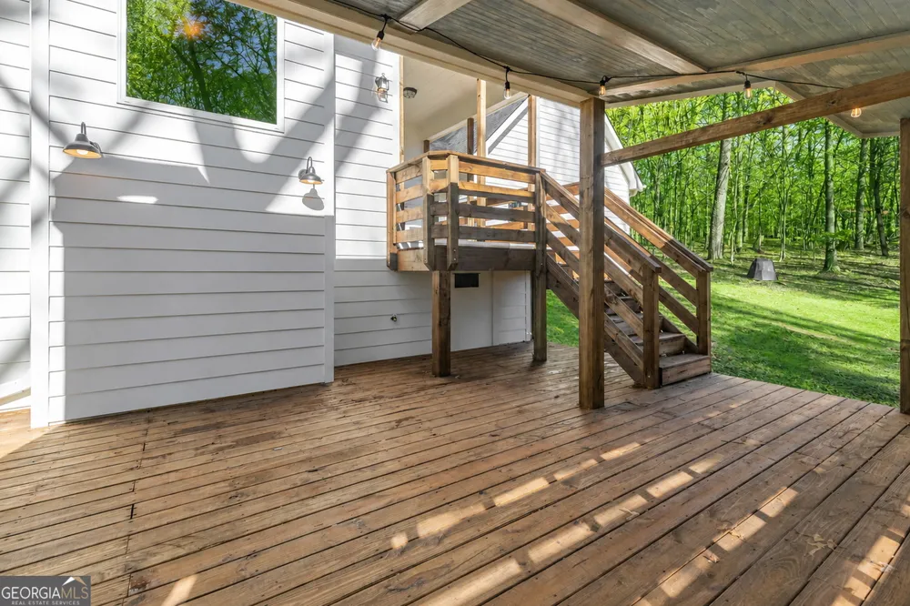 954 The Orchard RD Clarkesville, GA 30523