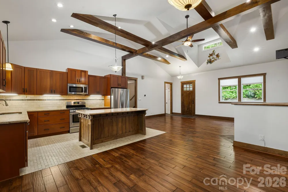 22 Wild Violet Lane Arden, NC 28704