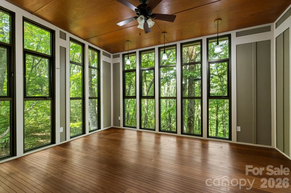 22 Wild Violet Lane Arden, NC 28704