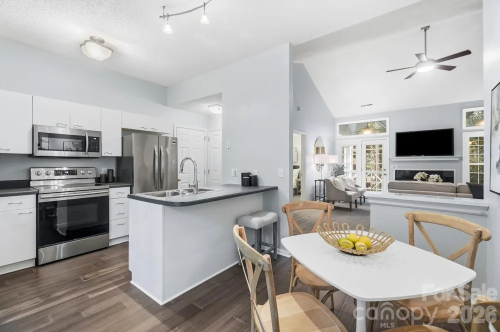 2819 Cedar Chase Drive Matthews, NC 28105