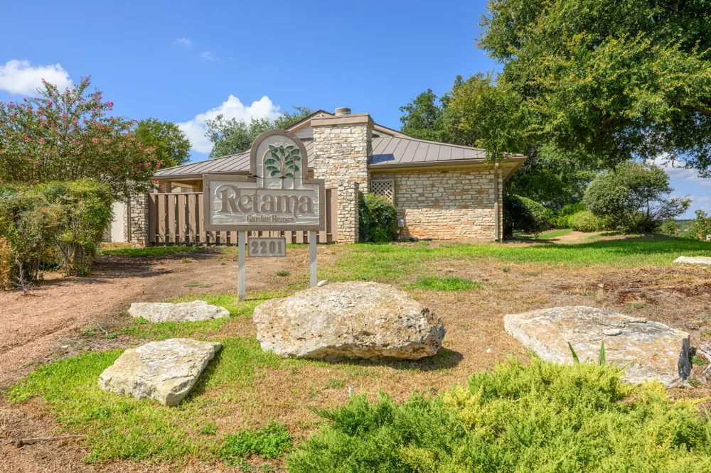 2201 Lakeway Boulevard #39 Lakeway, TX 78734