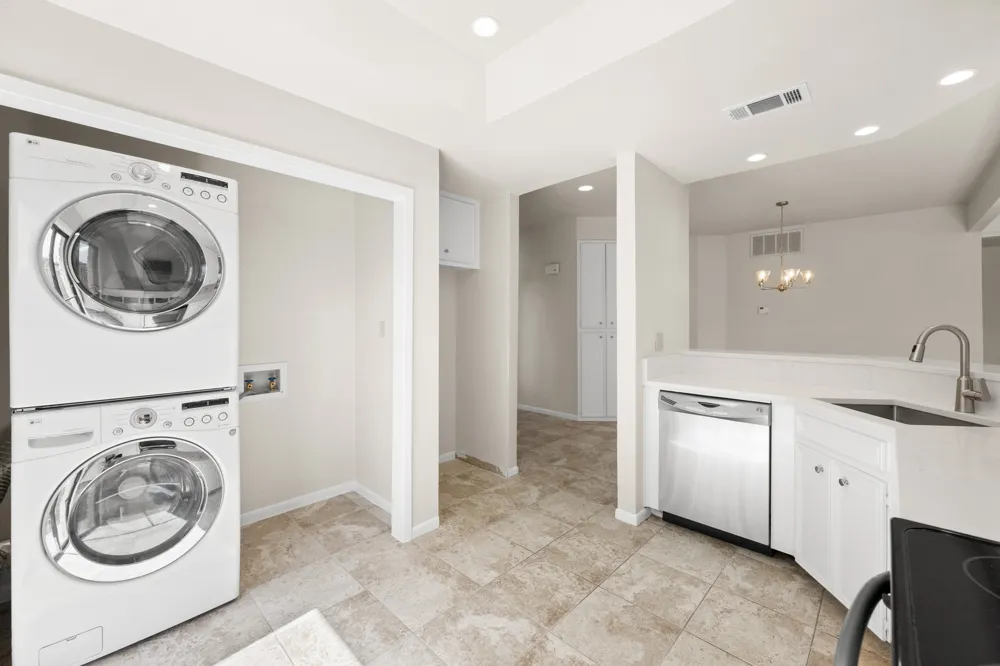 2201 Lakeway Boulevard #39 Lakeway, TX 78734