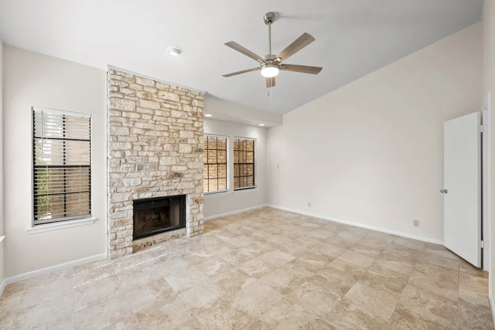 2201 Lakeway Boulevard #39 Lakeway, TX 78734