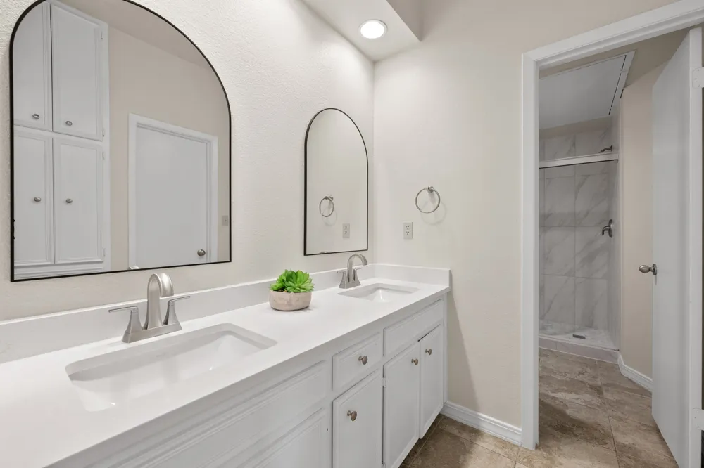 2201 Lakeway Boulevard #39 Lakeway, TX 78734
