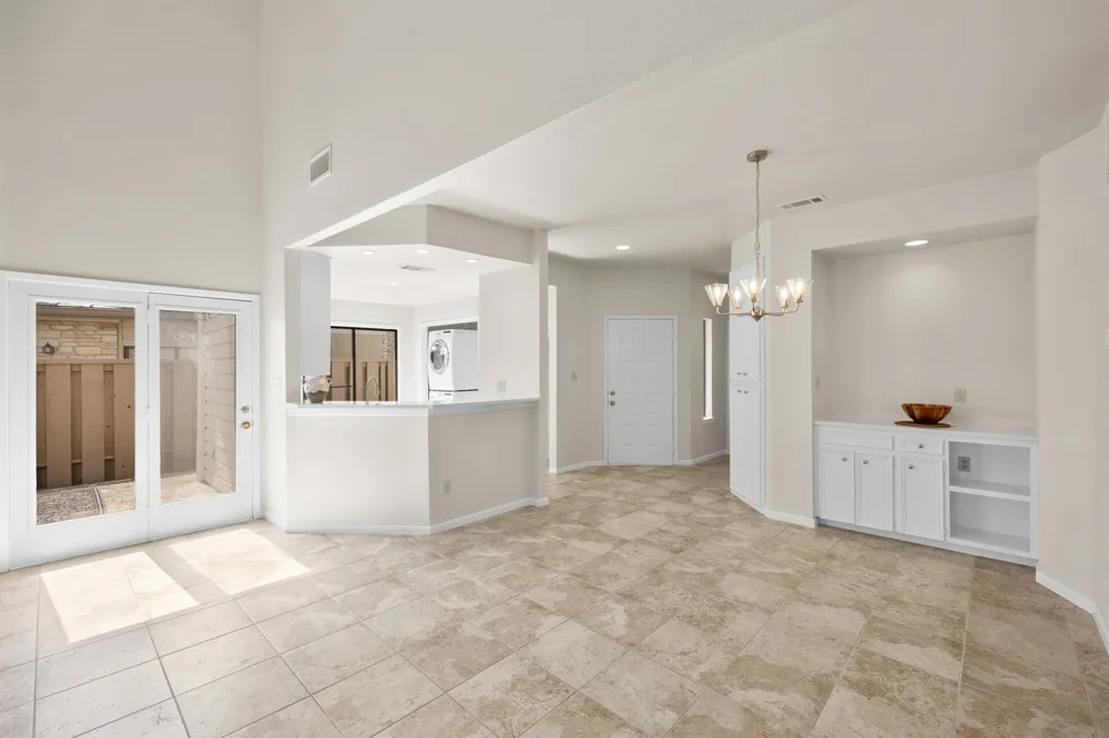 2201 Lakeway Boulevard #39 Lakeway, TX 78734