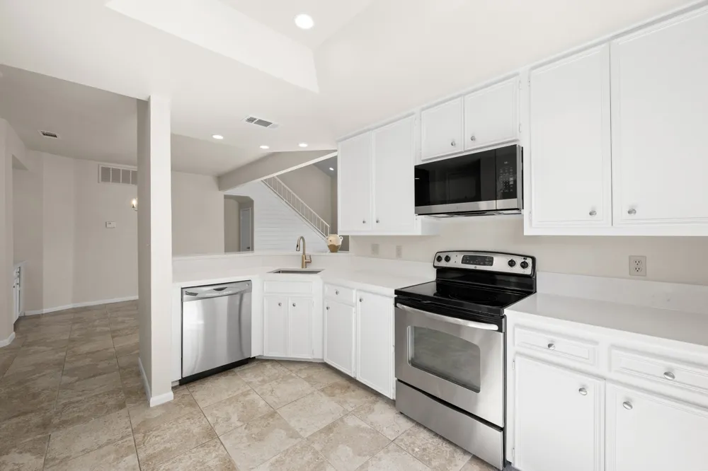 2201 Lakeway Boulevard #39 Lakeway, TX 78734