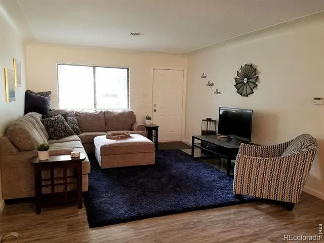 1050 Scranton Street Aurora, CO 80011