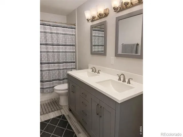 1050 Scranton Street Aurora, CO 80011