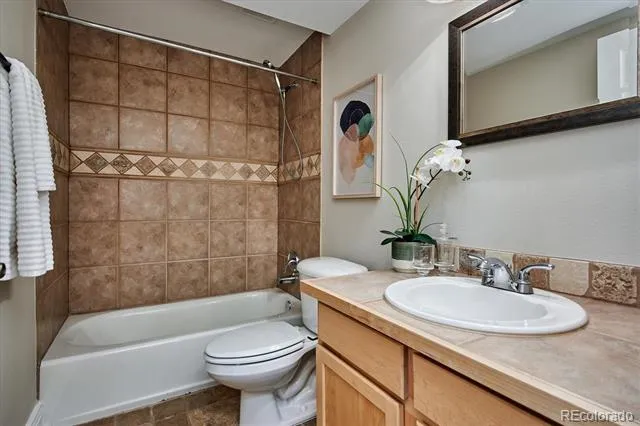 3220 Vallejo Street Denver, CO 80211