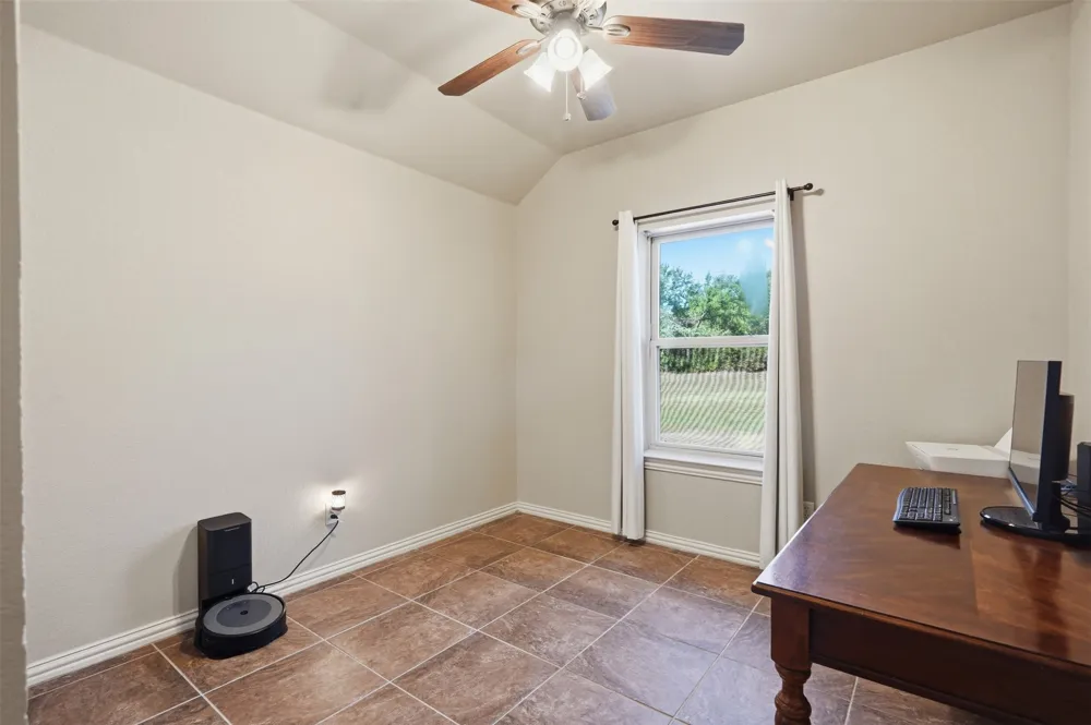 201 Casey Court Springtown, TX 76082