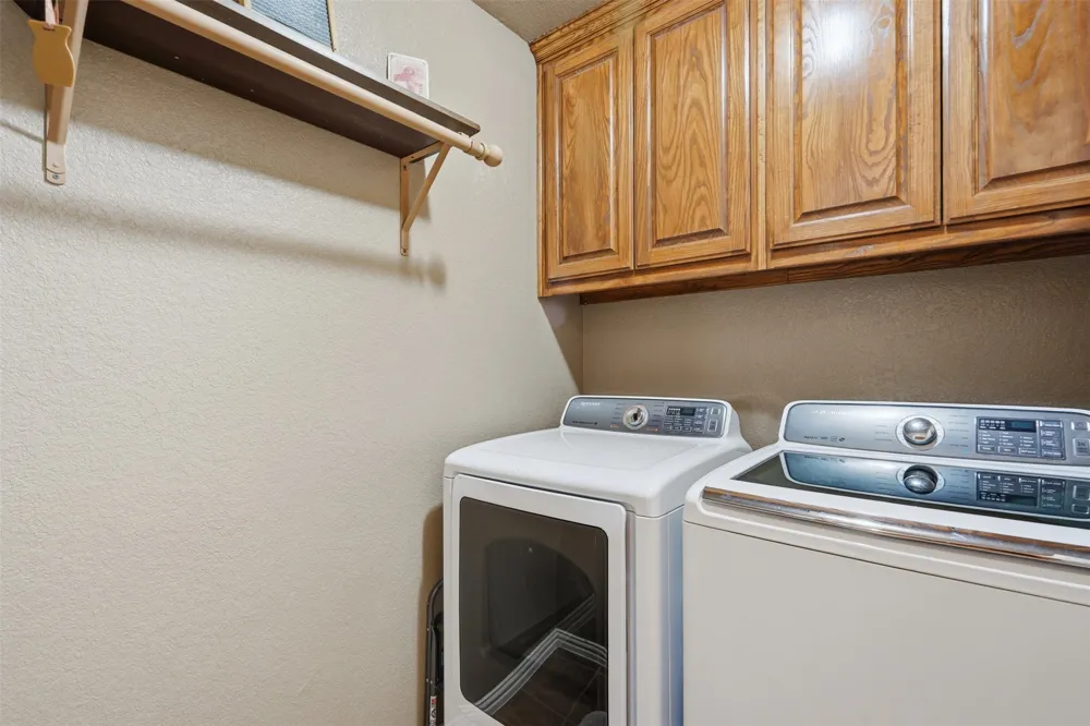 201 Casey Court Springtown, TX 76082