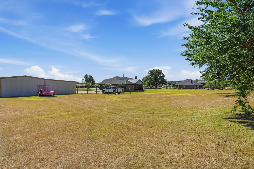 201 Casey Court Springtown, TX 76082
