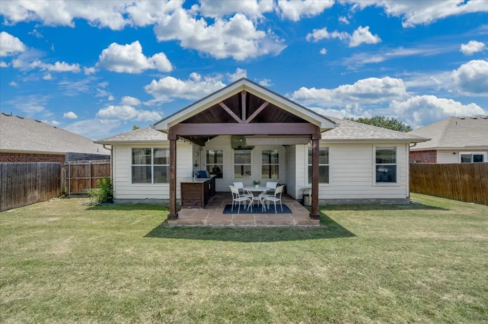 308 Long Prairie Drive Forney, TX 75126