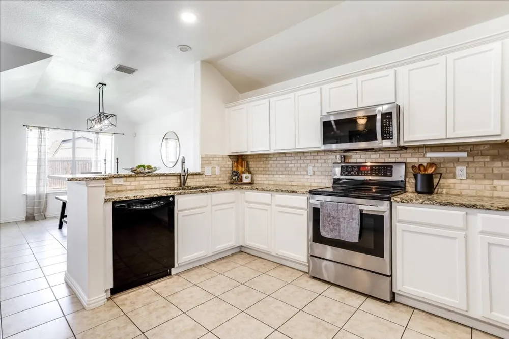 308 Long Prairie Drive Forney, TX 75126